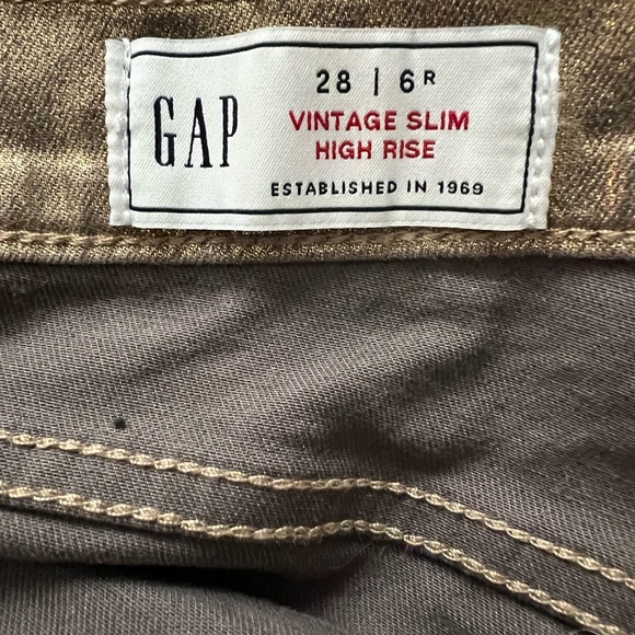Gap High Rise Metallic Vintage Slim Jeans
Size 28  6 regular - Picture 4 of 5